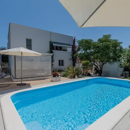 Tome - Vir132 By Interhome Apartment