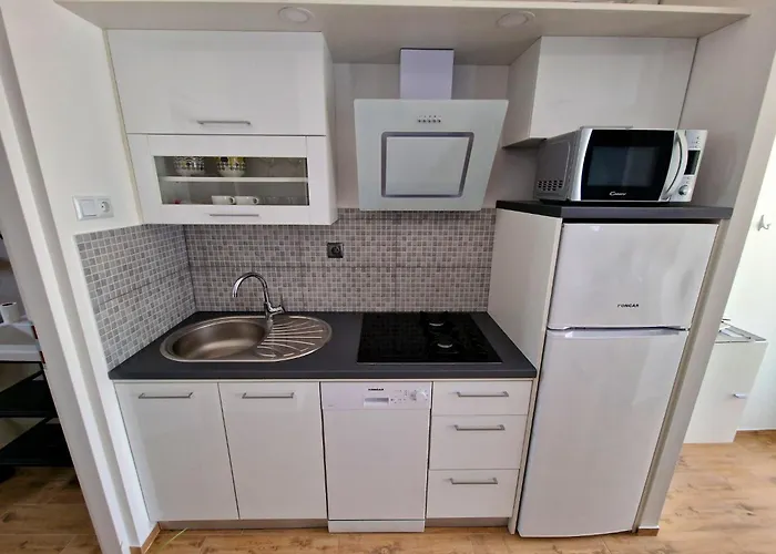 Tome-3 By Interhome Vir