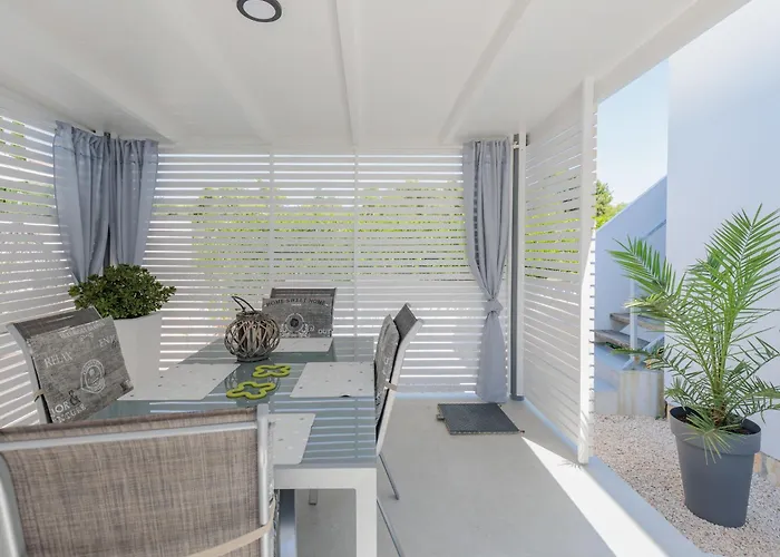 Tome-3 By Interhome Vir